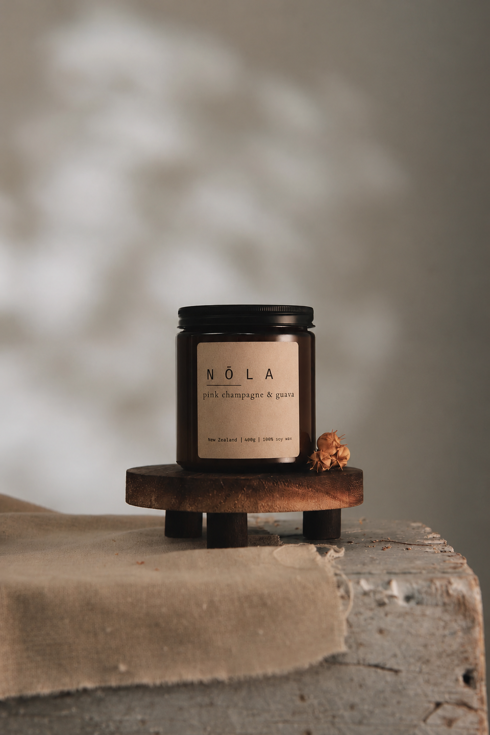 NŌLA Pink Champagne & Guava candle